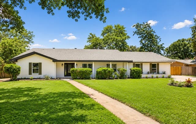 226  Gardenview, Castle Hills, TX 78213