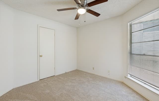 7803  Forest Ranch, Live Oak, TX 78233 — photo 16