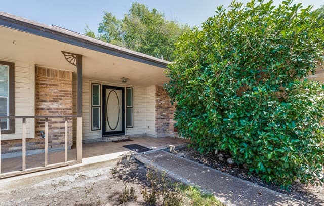 7803  Forest Ranch, Live Oak, TX 78233 — photo 4