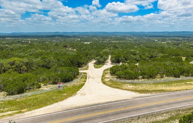 4568  Fm 2828, Bandera, TX 78003 — photo 14