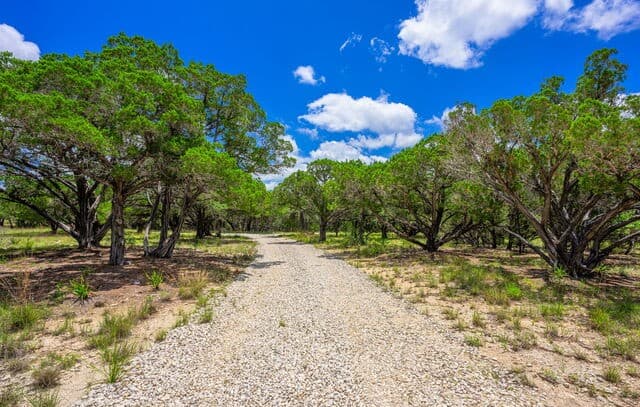 4568  Fm 2828, Bandera, TX 78003 — photo 9