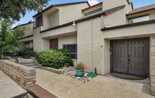 7123  Thrush View Ln Unit 35, San Antonio, TX 78209 — photo 12