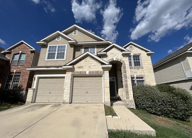 21114  Villa Valencia