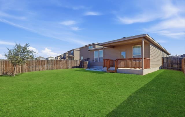 10911  Balmorhea, San Antonio, TX 78252 — photo 15