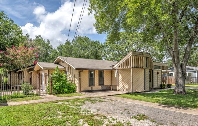 170  Sinclair Rd, San Antonio, TX 78222 — photo 3