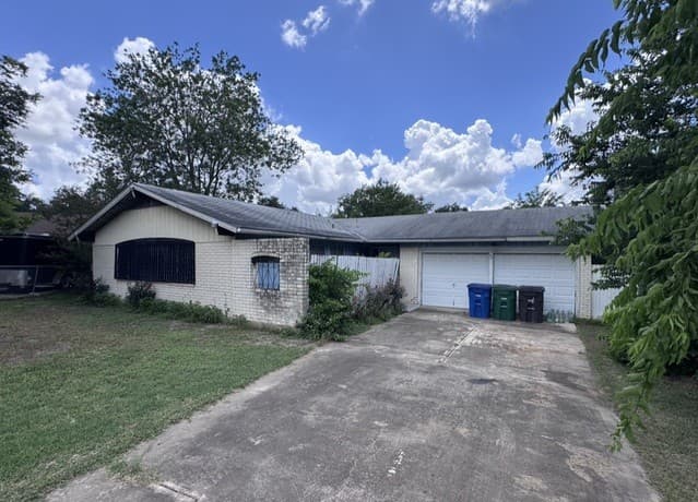 4232 Chestnuthill Dr