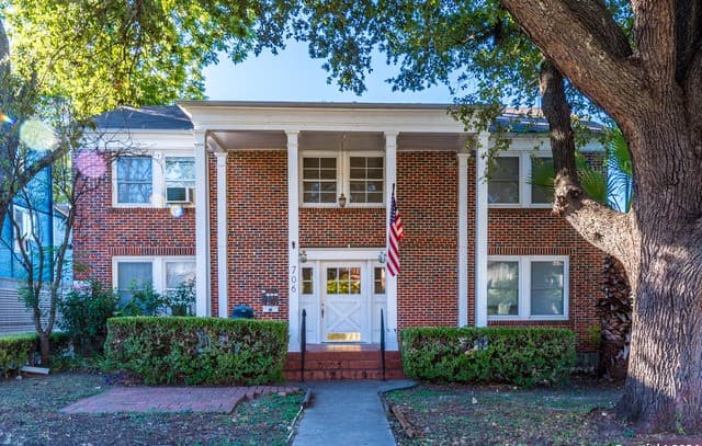 706 W French Pl Unit 3