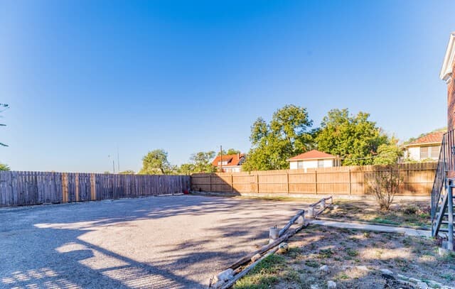 706 W French Pl Unit 3, San Antonio, TX 78212 — photo 16