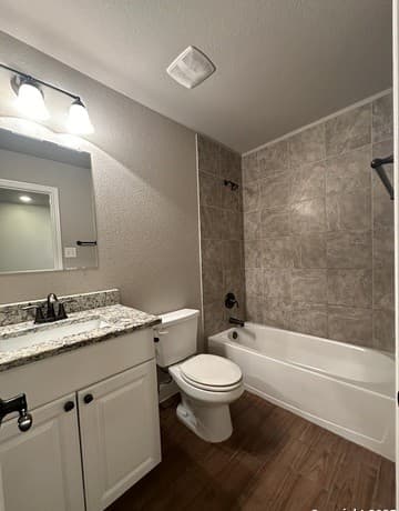 6402  Melanzane Unit 2, San Antonio, TX 78233 — photo 11