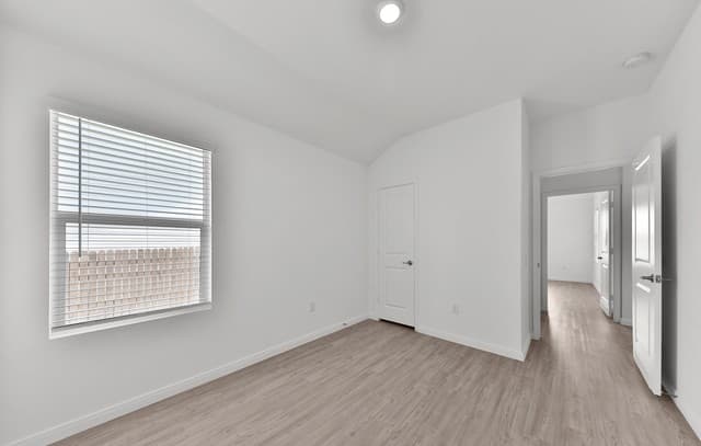 606  Bean Bnd, San Antonio, TX 78221 — photo 23