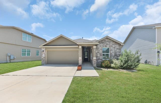 606  Bean Bnd, San Antonio, TX 78221 — photo 3