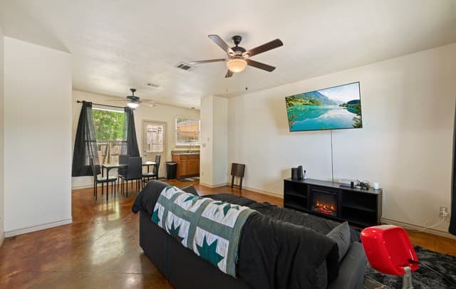 3017  Green Mountain Dr, New Braunfels, TX 78130 — photo 15