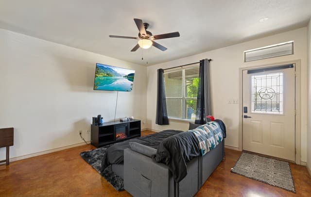 3017  Green Mountain Dr, New Braunfels, TX 78130 — photo 16