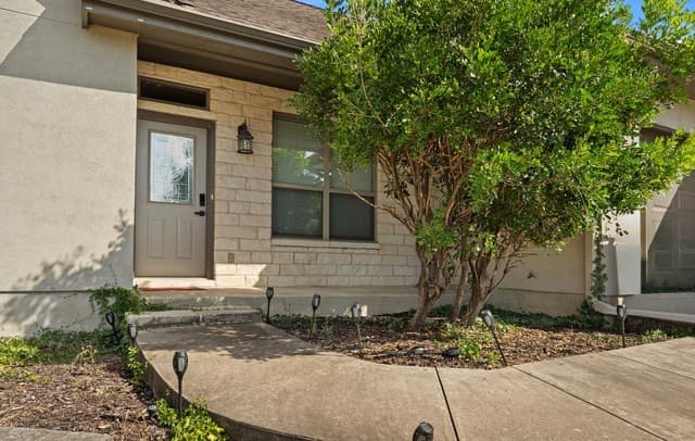 3017  Green Mountain Dr, New Braunfels, TX 78130 — photo 4