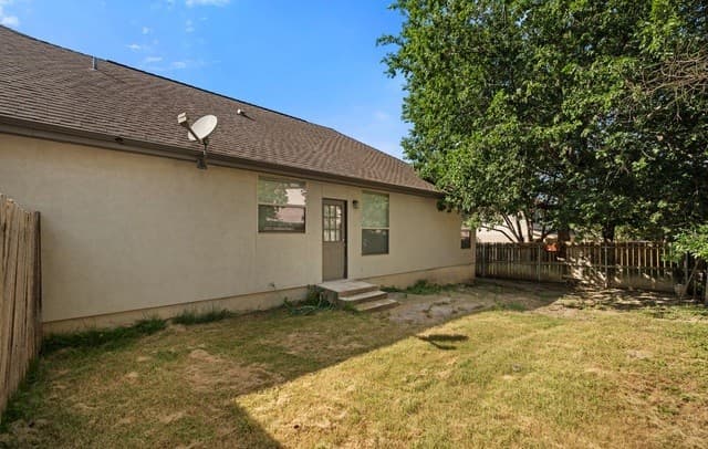 3017  Green Mountain Dr, New Braunfels, TX 78130 — photo 9
