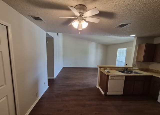 5201  Meadow Field Unit 3, San Antonio, TX 78250 — photo 6