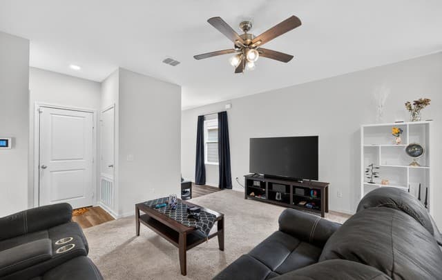 12866  Cygnus, San Antonio, TX 78245 — photo 9