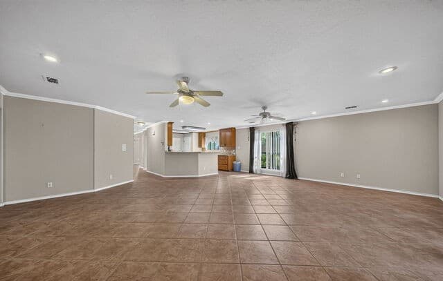 254 Quail Dr, Universal City, TX 78148 — photo 11