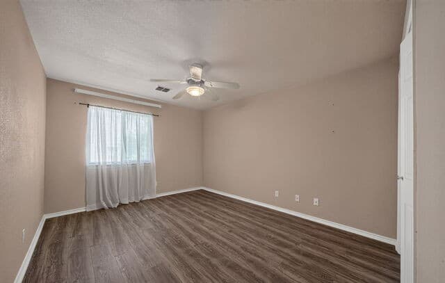 254 Quail Dr, Universal City, TX 78148 — photo 22