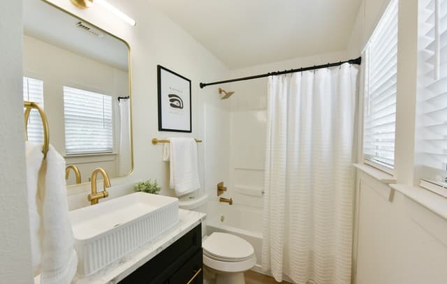 2323  Boxer Palm, San Antonio, TX 78213 — photo 10
