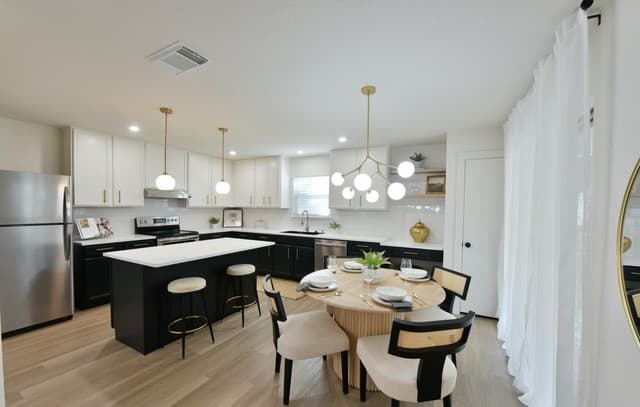 2323  Boxer Palm, San Antonio, TX 78213 — photo 4