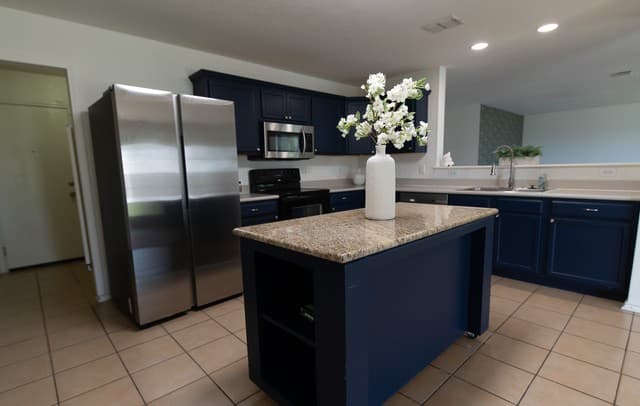 655  Northlake Dr, New Braunfels, TX 78130 — photo 7