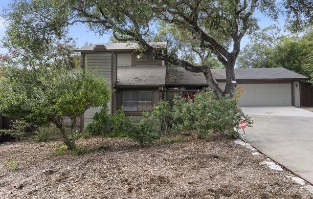 11206  Blue Waters, Helotes, TX 78023 — photo 2