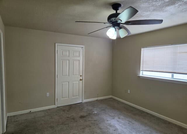 2914  Lakeland Dr, San Antonio, TX 78222 — photo 16