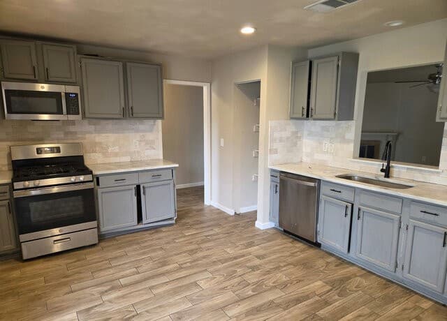 2914  Lakeland Dr, San Antonio, TX 78222 — photo 6