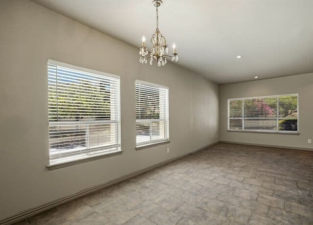 7123  Thrush View Lane Unit 32, San Antonio, TX 78209 — photo 11