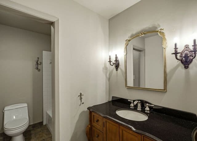 7123  Thrush View Lane Unit 32, San Antonio, TX 78209 — photo 24