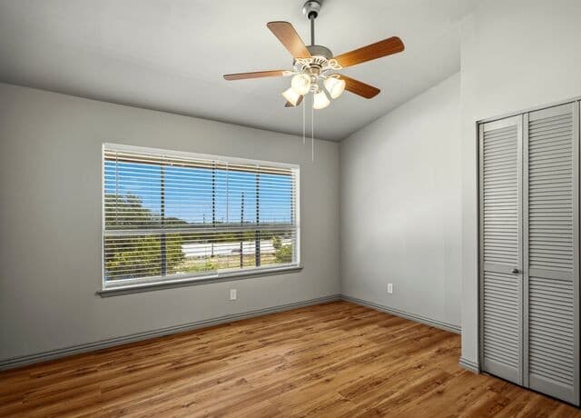 7123  Thrush View Lane Unit 32, San Antonio, TX 78209 — photo 25