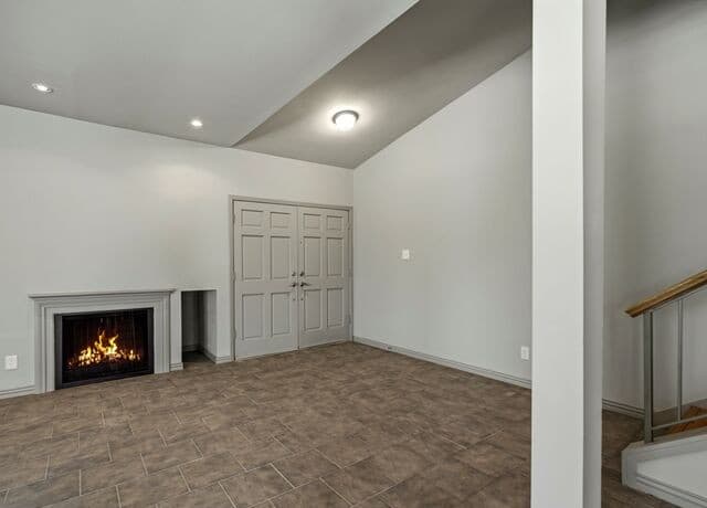 7123  Thrush View Lane Unit 32, San Antonio, TX 78209 — photo 6