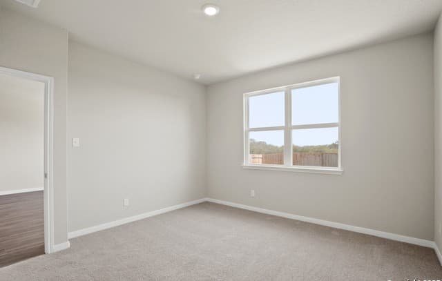 8806  Black Oak Drive, Elmendorf, TX 78112 — photo 15
