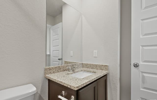 8806  Black Oak Drive, Elmendorf, TX 78112 — photo 21