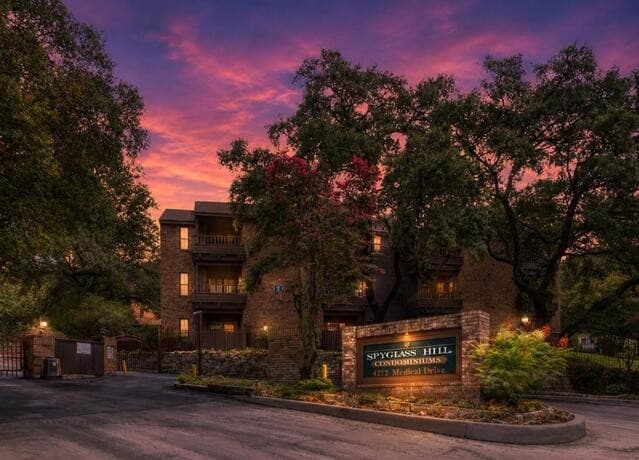 4212 Medical Dr Unit 104