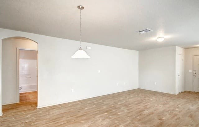 7522  Whispine, San Antonio, TX 78218 — photo 6