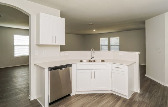 7611  Millchase, San Antonio, TX 78218 — photo 2