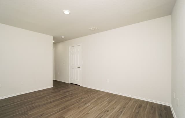 7611  Millchase, San Antonio, TX 78218 — photo 6