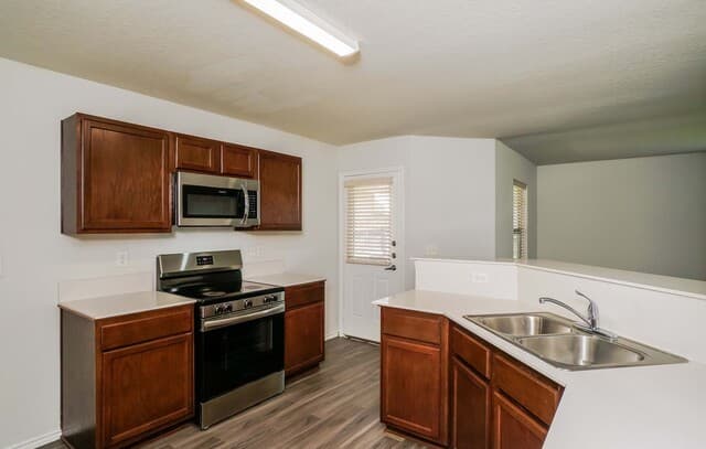 7522  Spanish Dagger, San Antonio, TX 78218 — photo 6