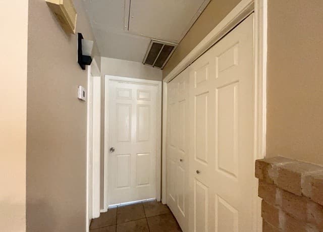 8655  Datapoint Drive Unit 801, San Antonio, TX 78229 — photo 16