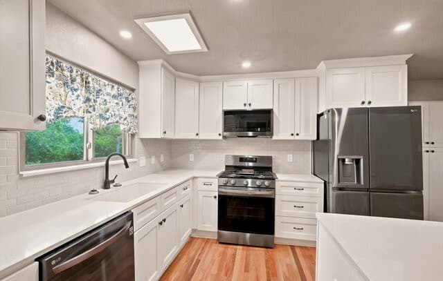 435  McNeel Rd, San Antonio, TX 78228 — photo 14