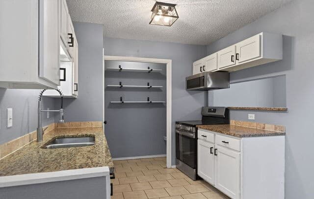 2415  Moss Ter, San Antonio, TX 78232 — photo 11