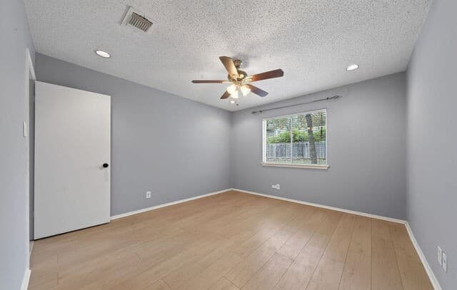 2415  Moss Ter, San Antonio, TX 78232 — photo 16