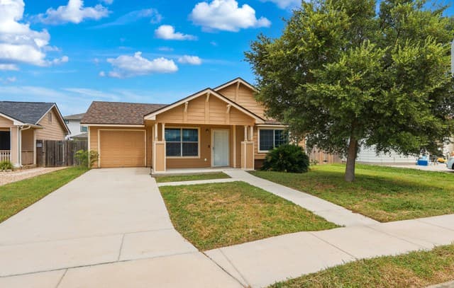 11414 Gaylord Dr