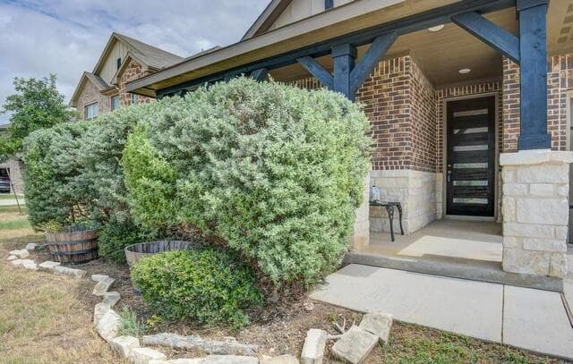 3311  Grace Way, San Antonio, TX 78261 — photo 4