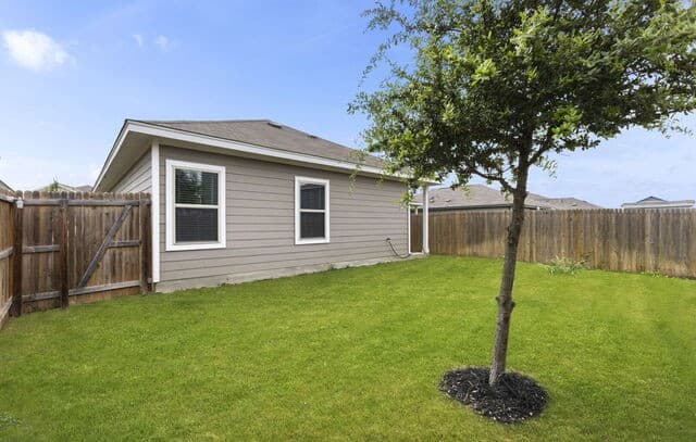 10019  Rancho Real, San Antonio, TX 78224 — photo 16
