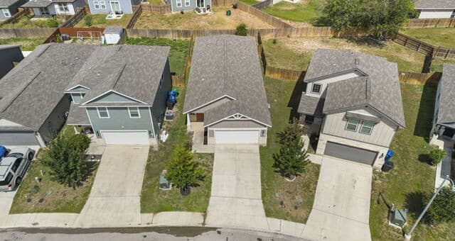 10019  Rancho Real, San Antonio, TX 78224 — photo 17