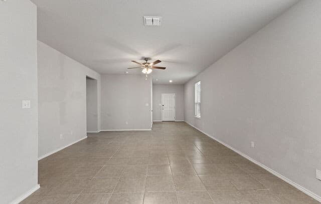 10019  Rancho Real, San Antonio, TX 78224 — photo 2