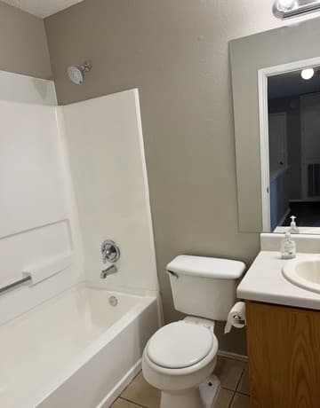 10158  Bastrop Crk, San Antonio, TX 78245 — photo 12